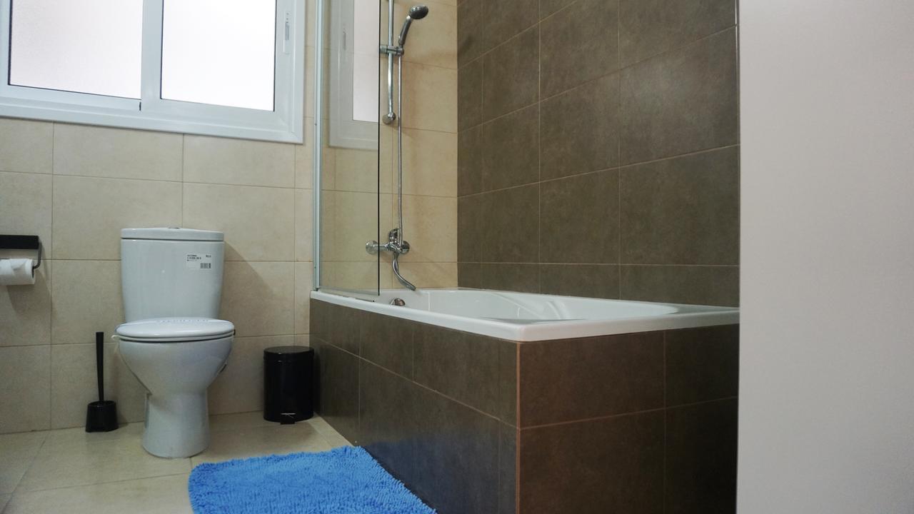 Lazuli City Seaview Apartment 34 라르나카 외부 사진